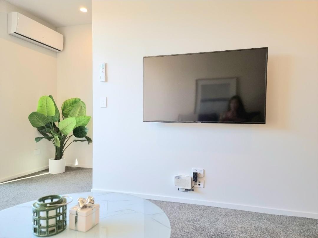 Villa Addington Townhouse With Carpark 8Mins Walk To Hagley Park South Christchurch Habitación foto